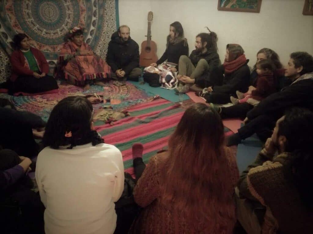 Charla Cosmovisión